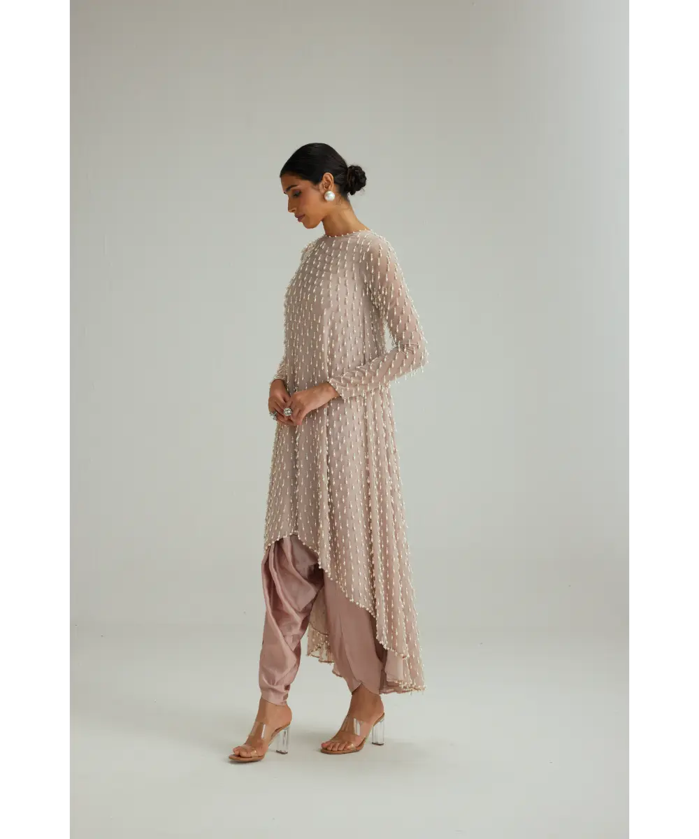 VVANI VATS- Ash Pink Pearl Drop Kurta set